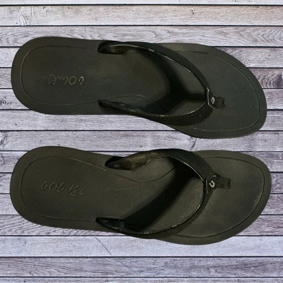 OLUKAI PI’O LUA BLACK THONG SANDALS - Picture 3 of 7